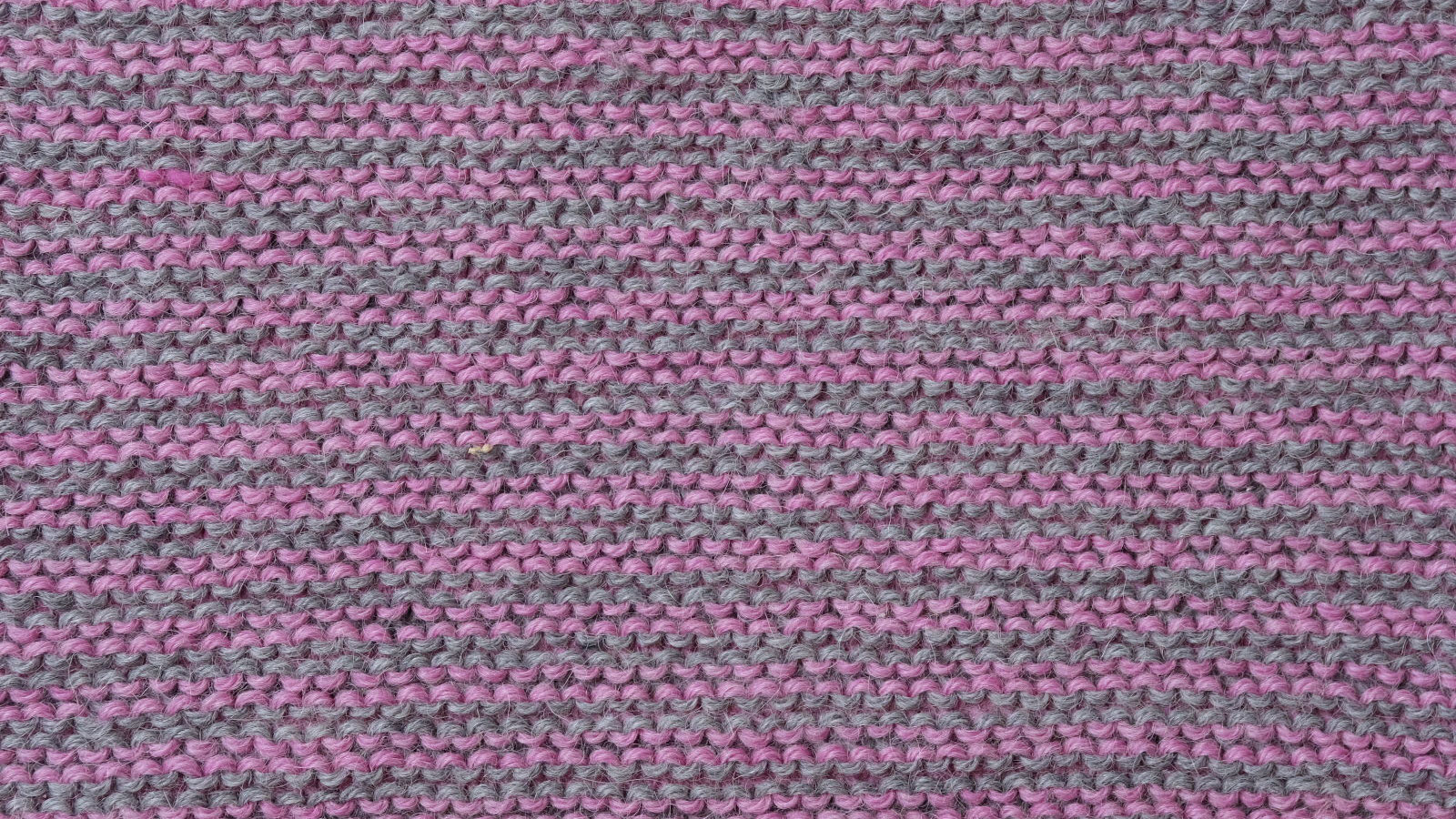 two color garter stitch wrong side